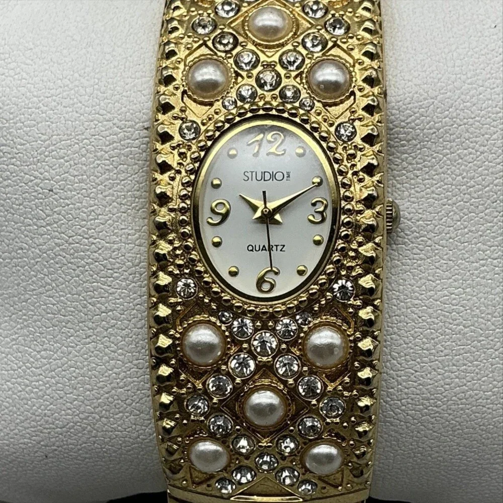 Studio Time Womens Watch 23mm White Dial Gold Tone Faux Pearls New Battery